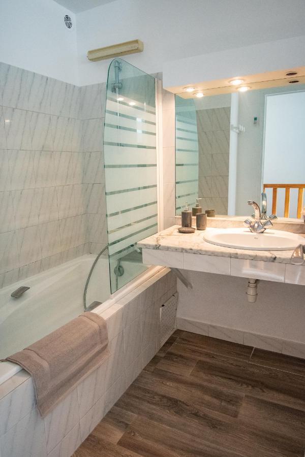 Les Quatres Loges Apartment เอ็ก-ซอง-โพรวองซ์ ภายนอก รูปภาพ